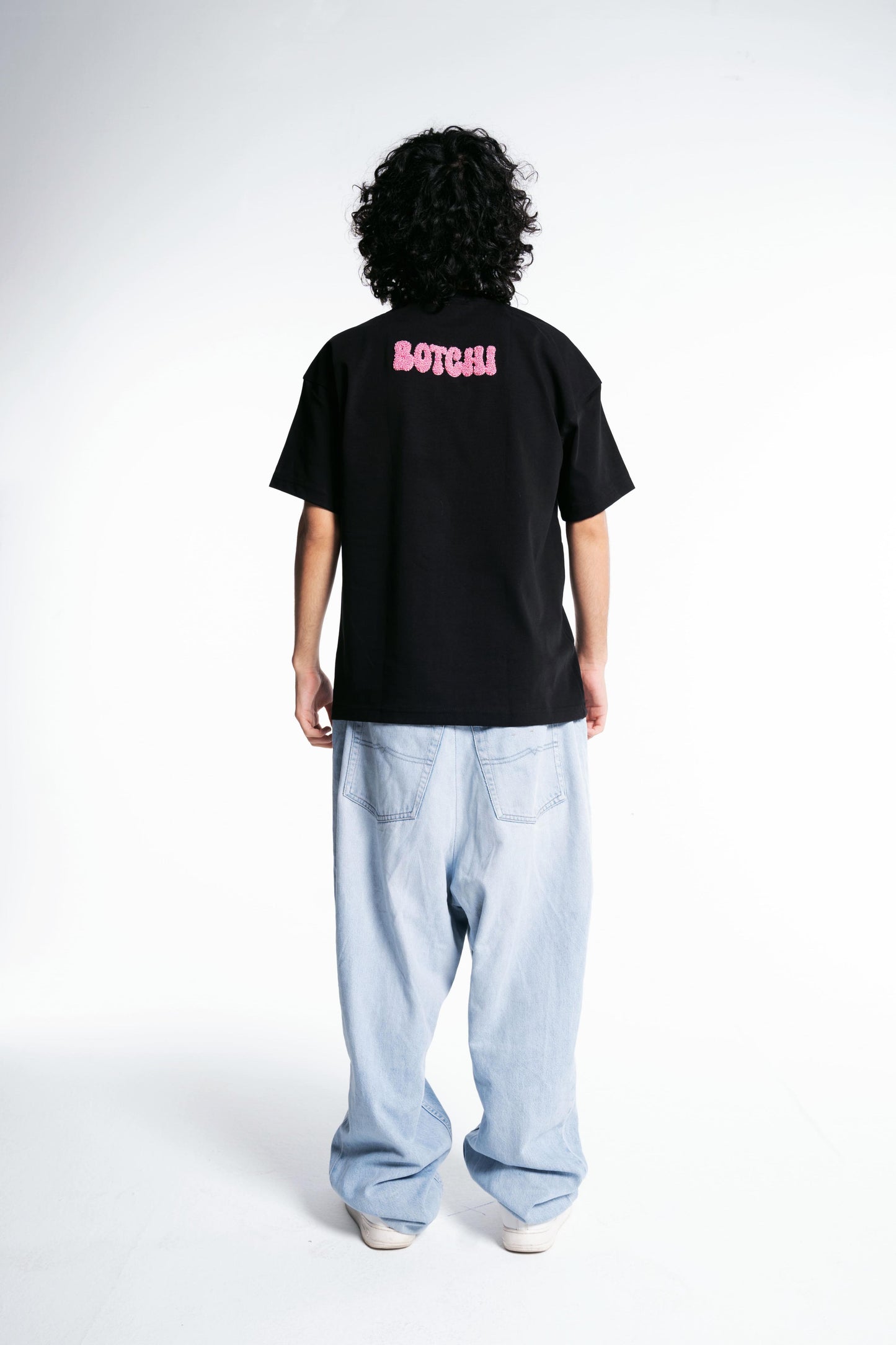 BOTCHI black out t-shirt