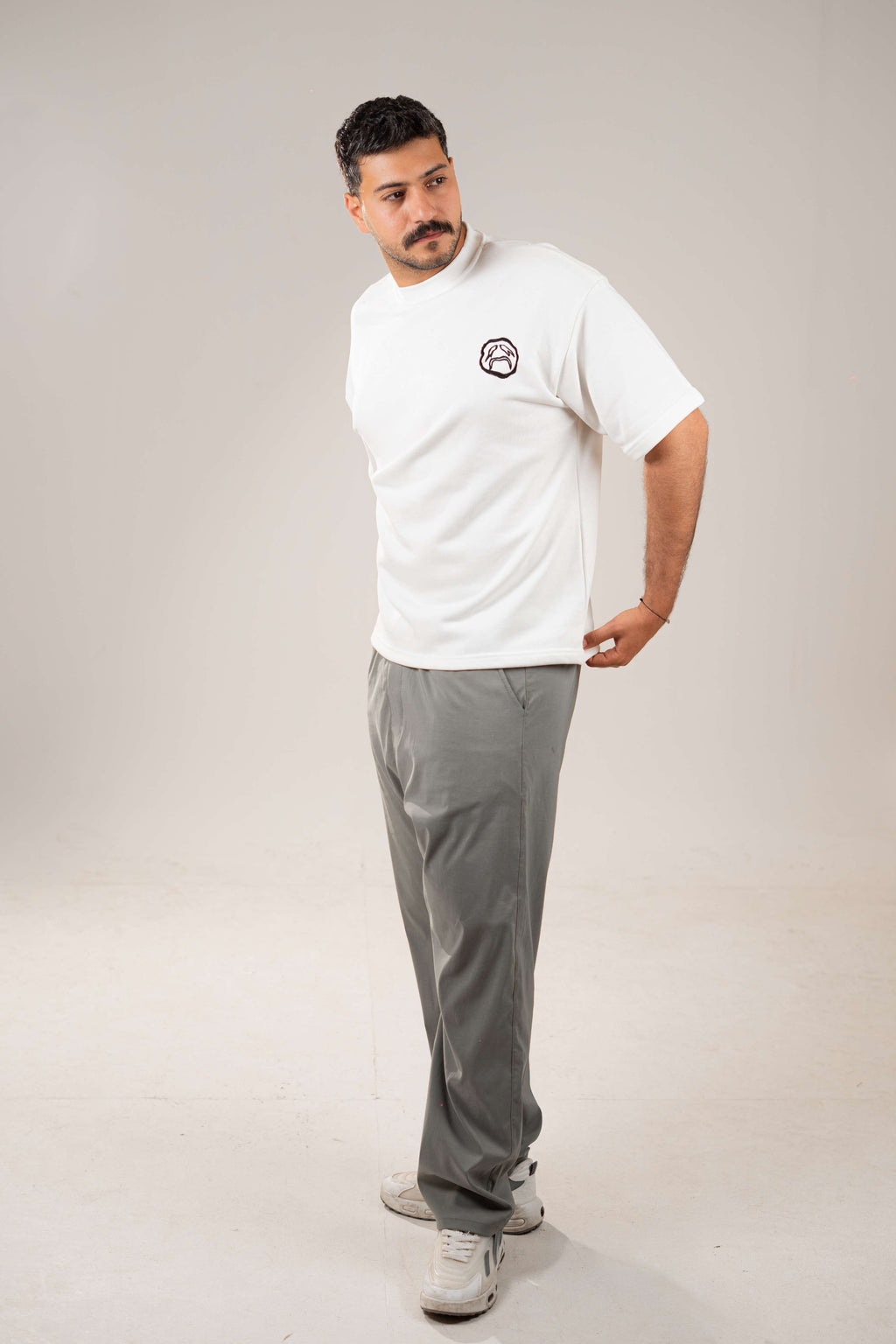 Botchi Basic Shirt - Off-White