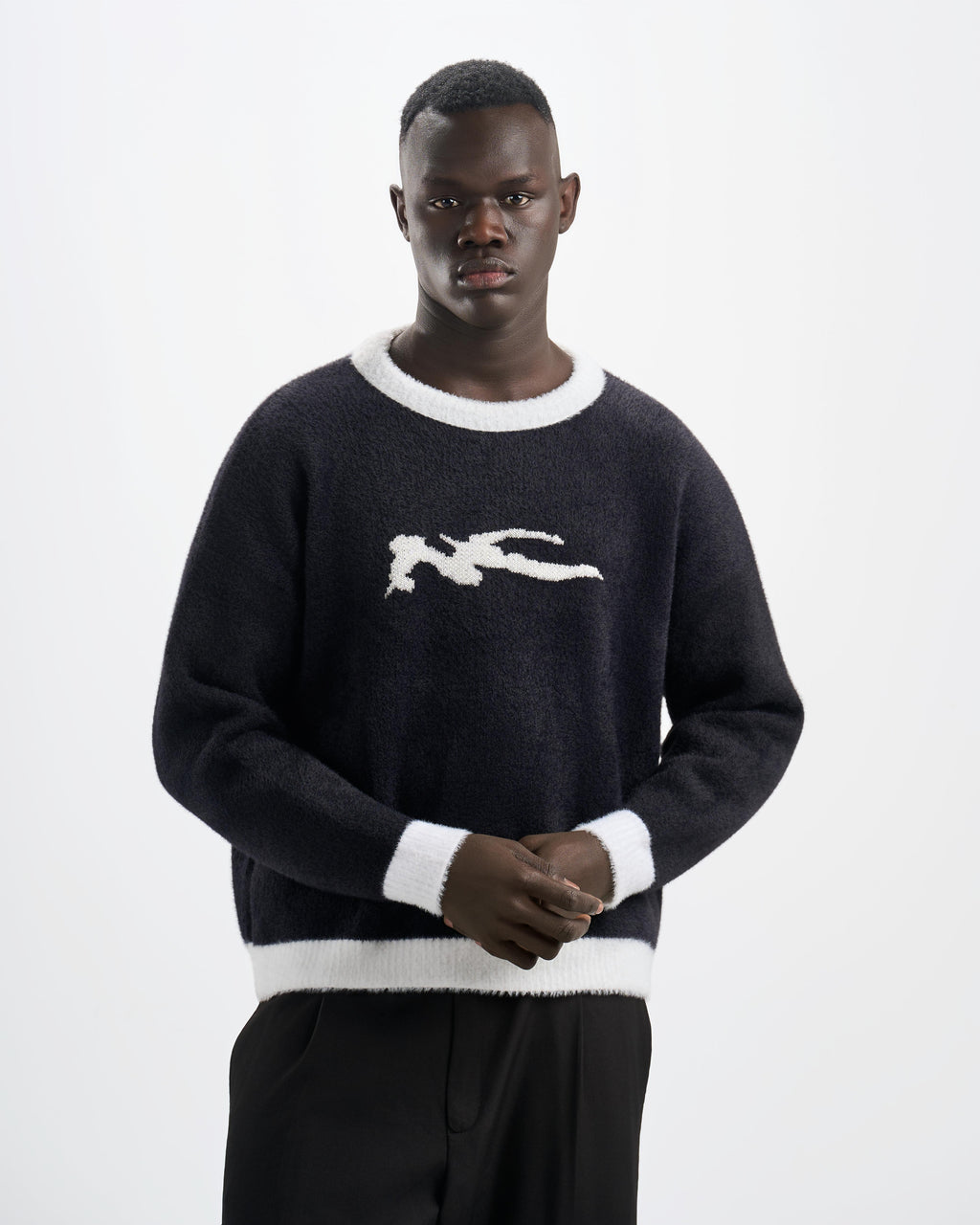 Botchi Fluffy Knit Sweater Black