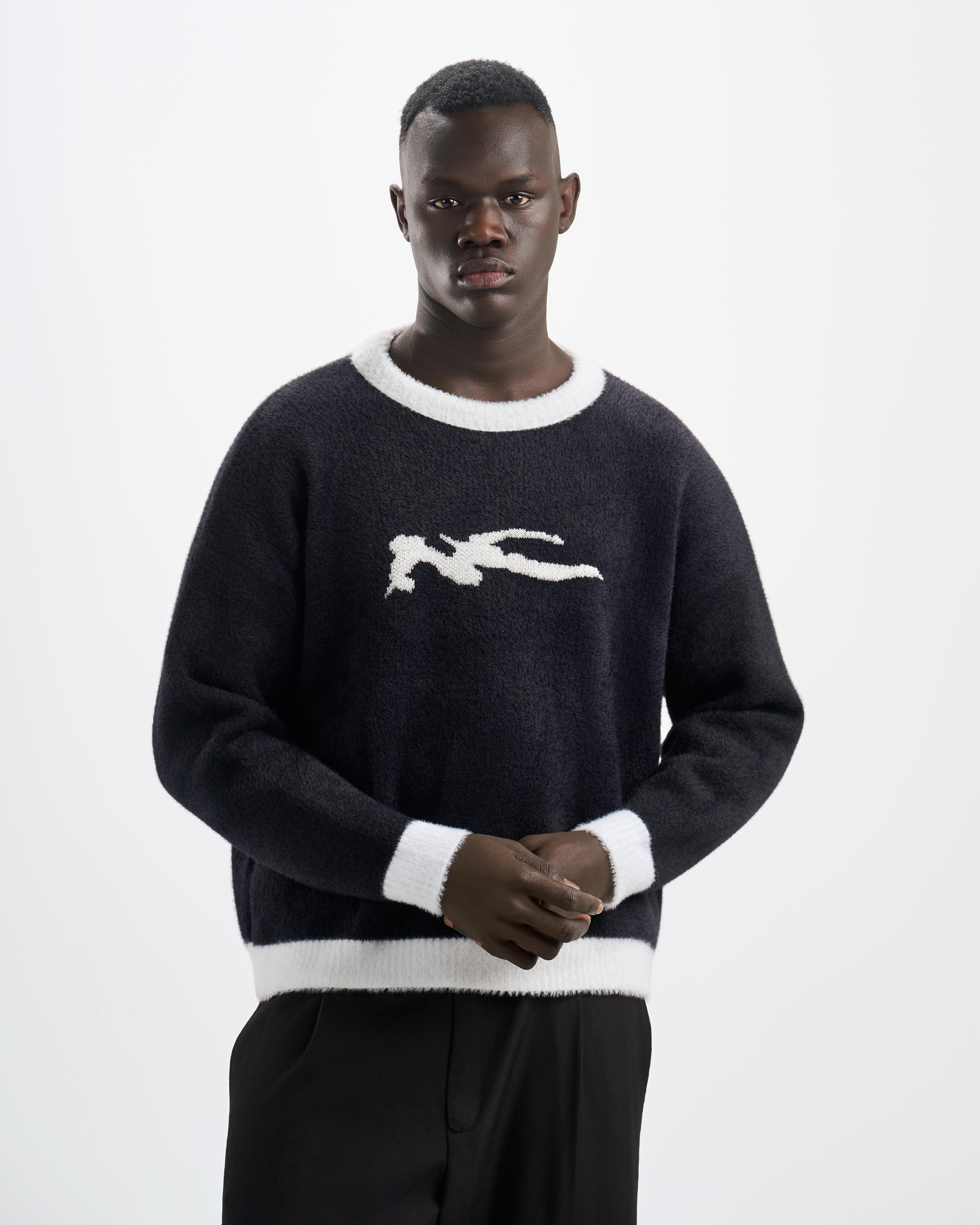 Botchi Fluffy Knit Sweater Black