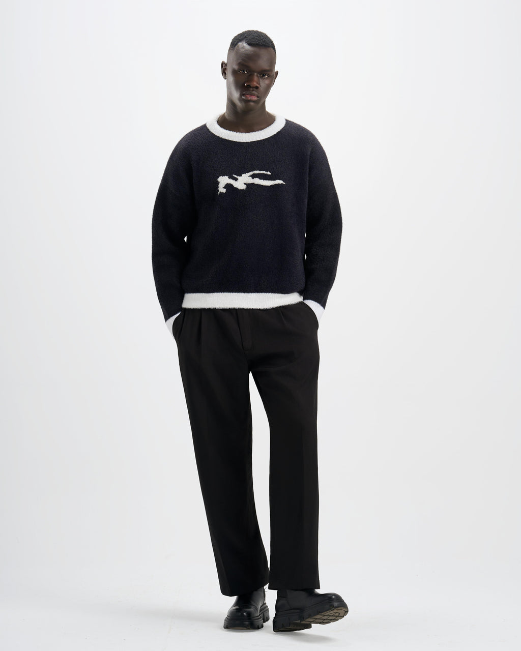 Botchi Fluffy Knit Sweater Black