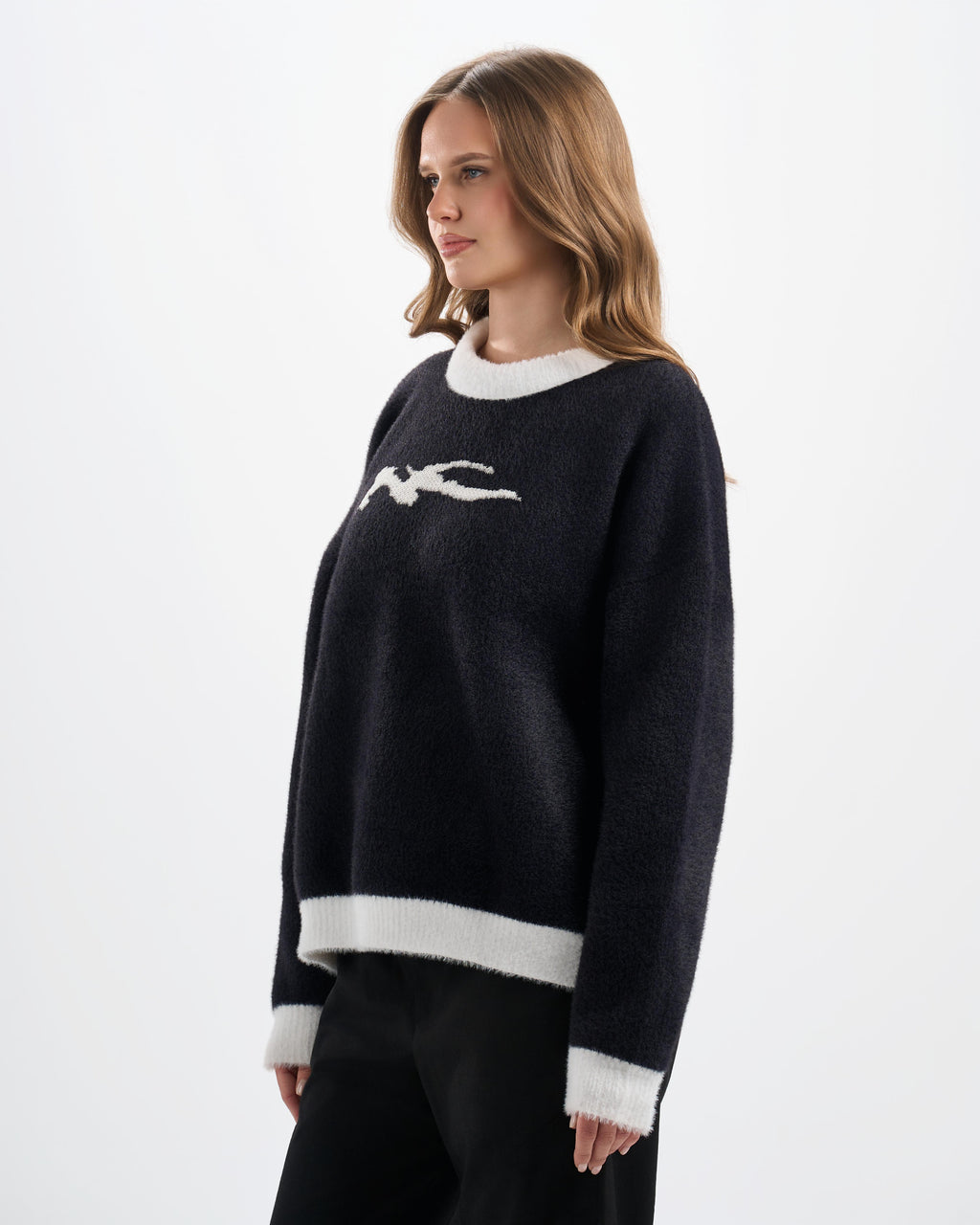 Botchi Fluffy Knit Sweater Black