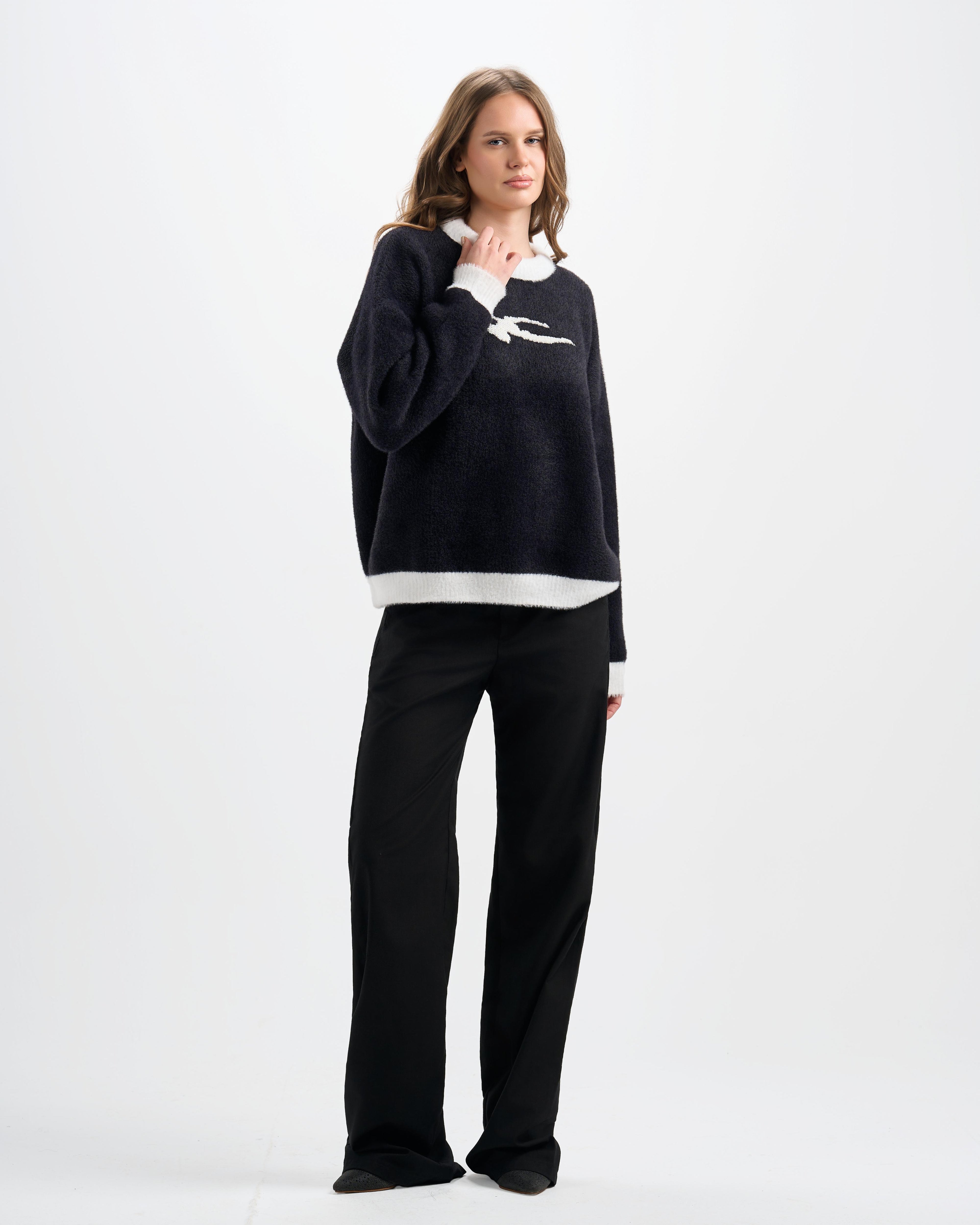 Botchi Fluffy Knit Sweater Black