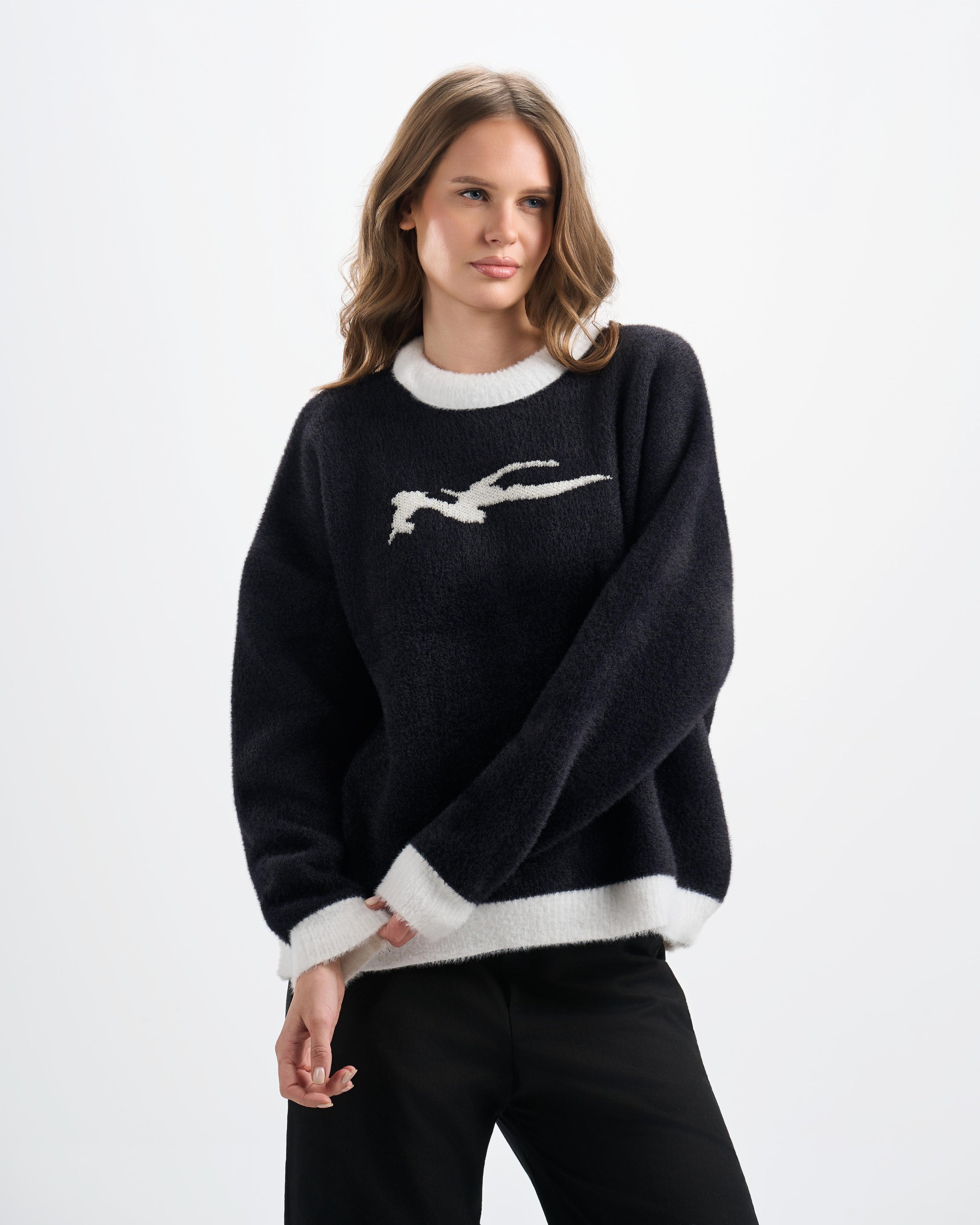 Botchi Fluffy Knit Sweater Black