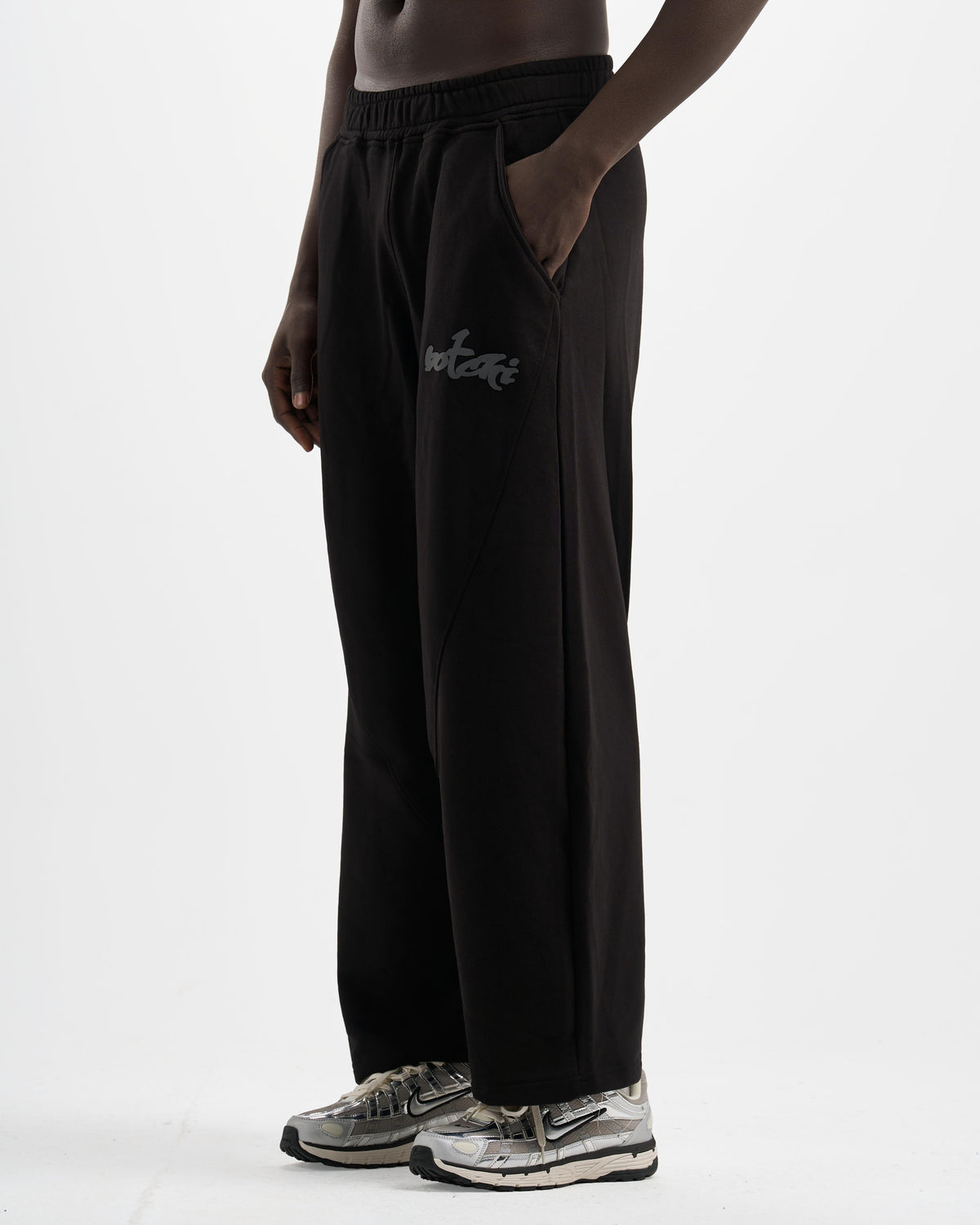 Botchi Melton Pants Black (Wide Leg)