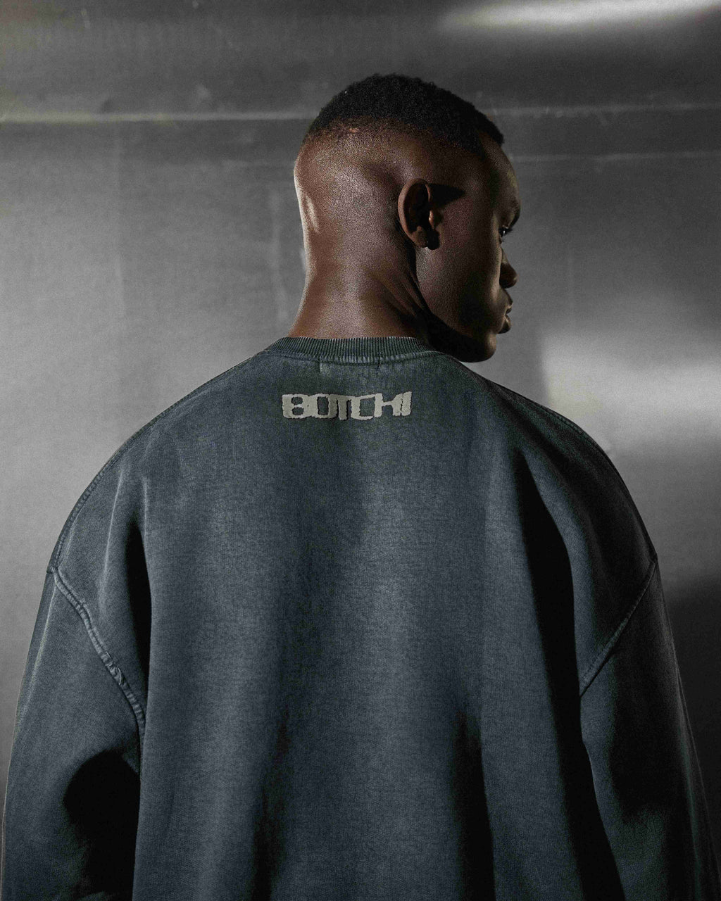 Botchi Stone Washed Melton Crewneck Dark Grey