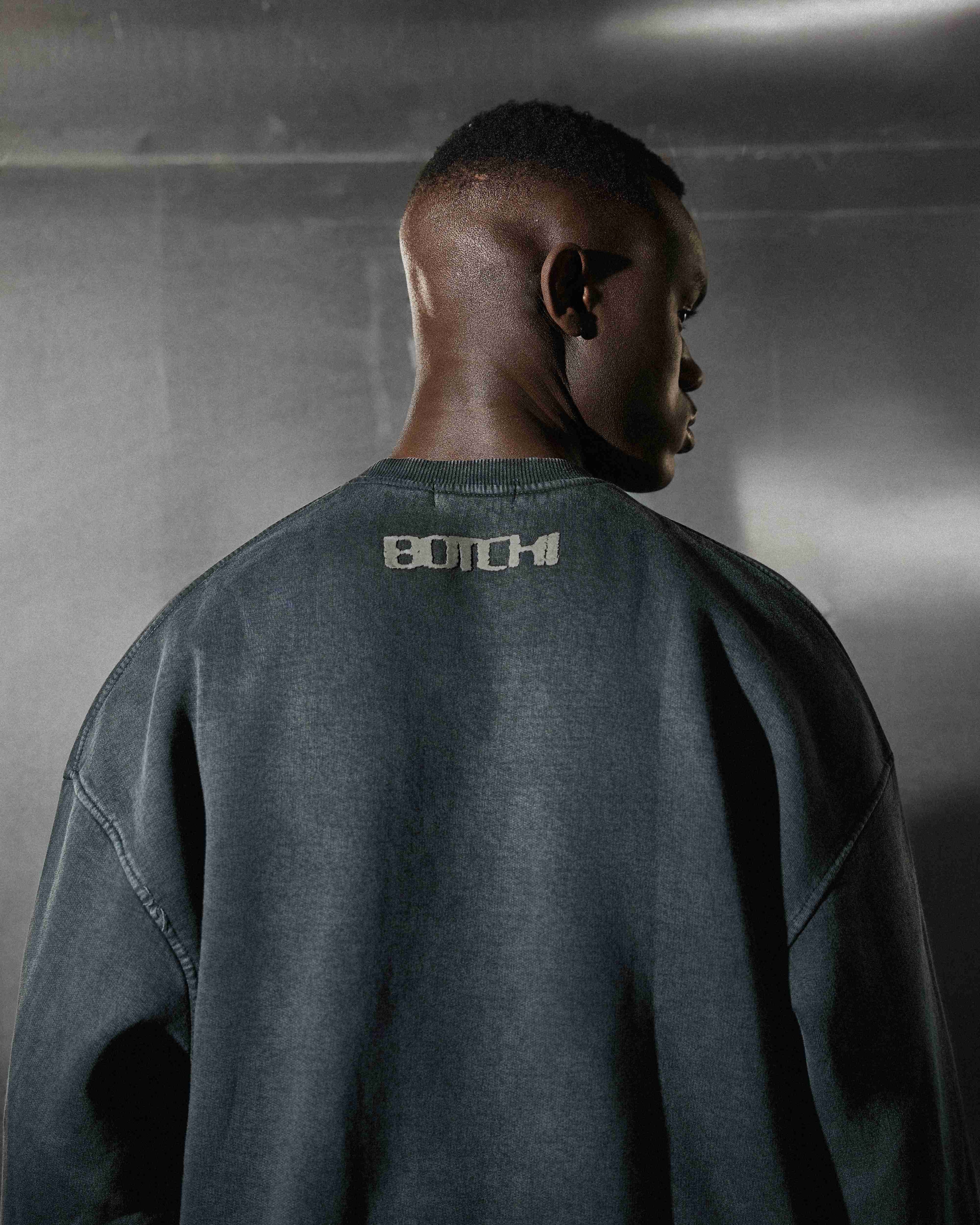 Botchi Stone Washed Melton Crewneck Dark Grey